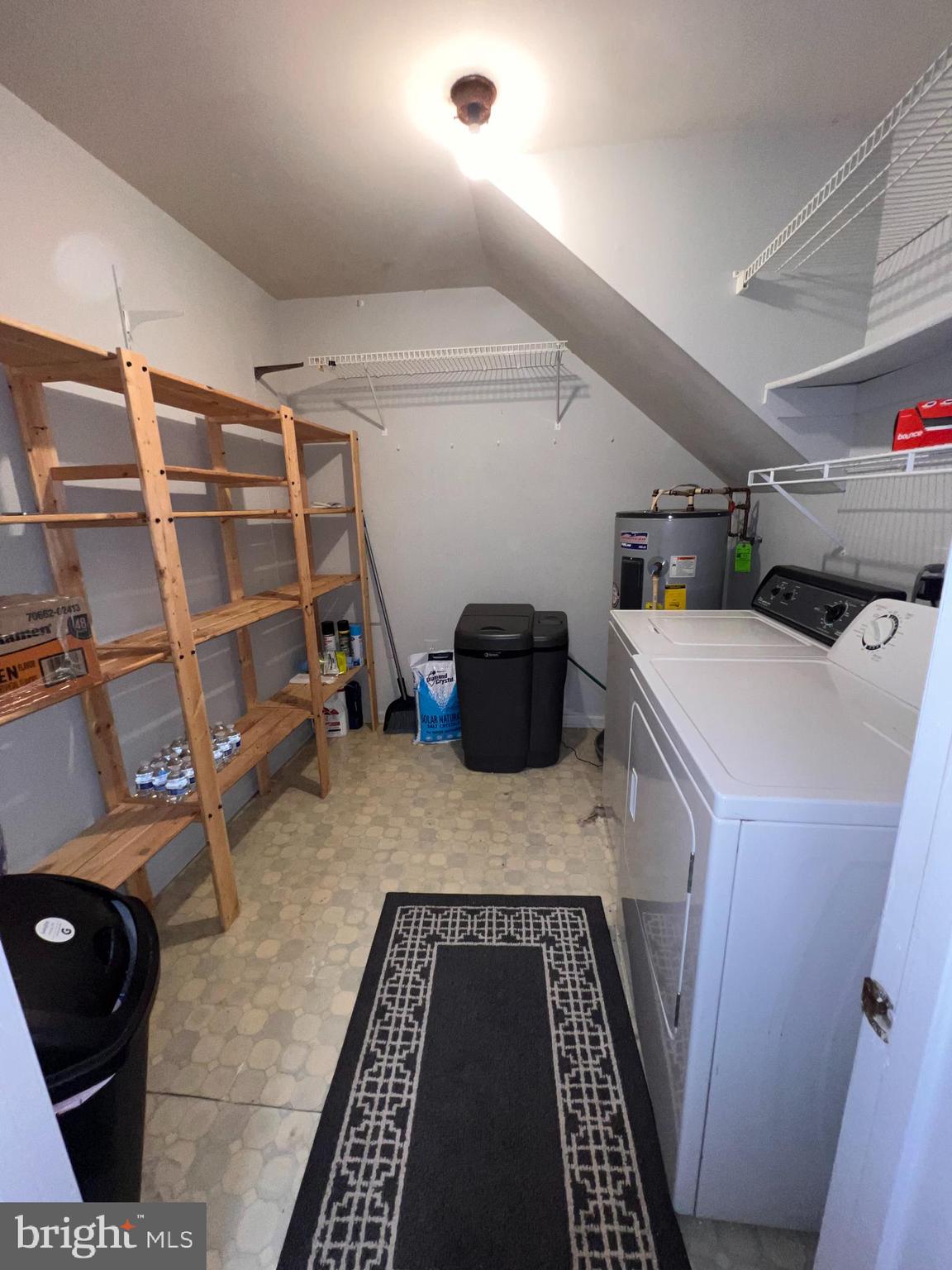 TUSCAWILLA HILLS - Residential Lease