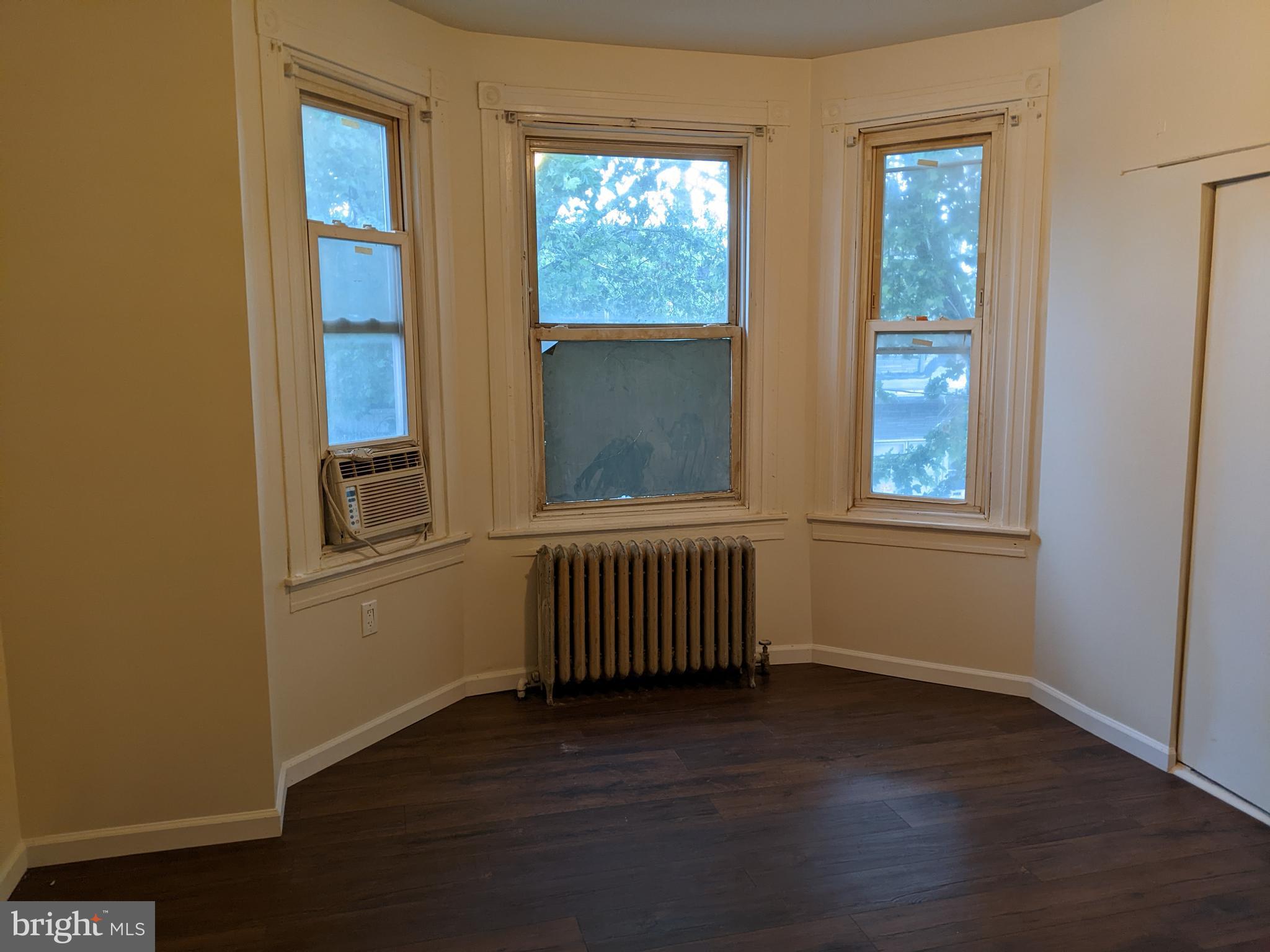 HUNTING PARK - Residential