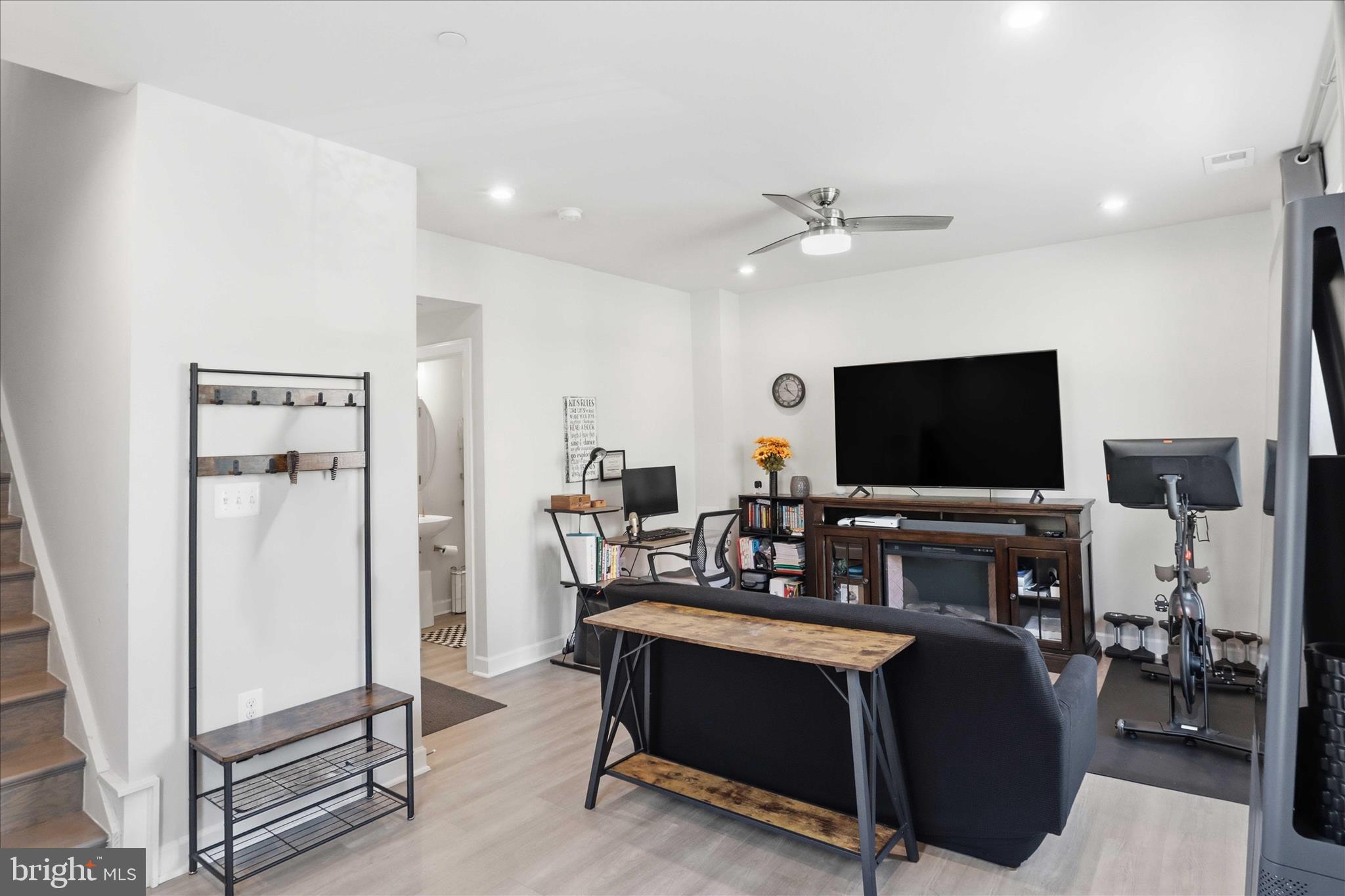 2861 HOKIE LANE