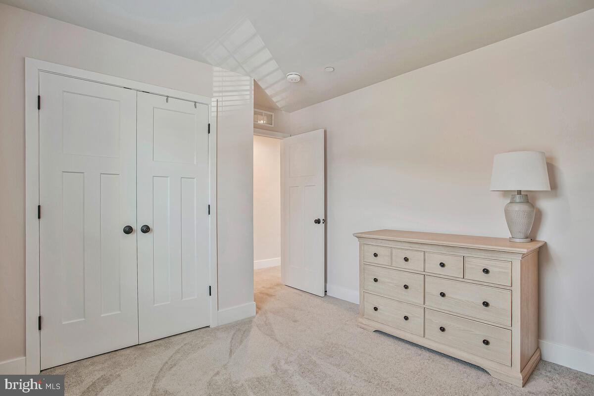 BEVERLEY BEACH - Residential