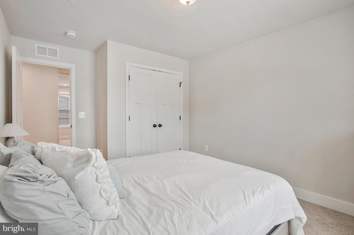 BEVERLEY BEACH - Residential