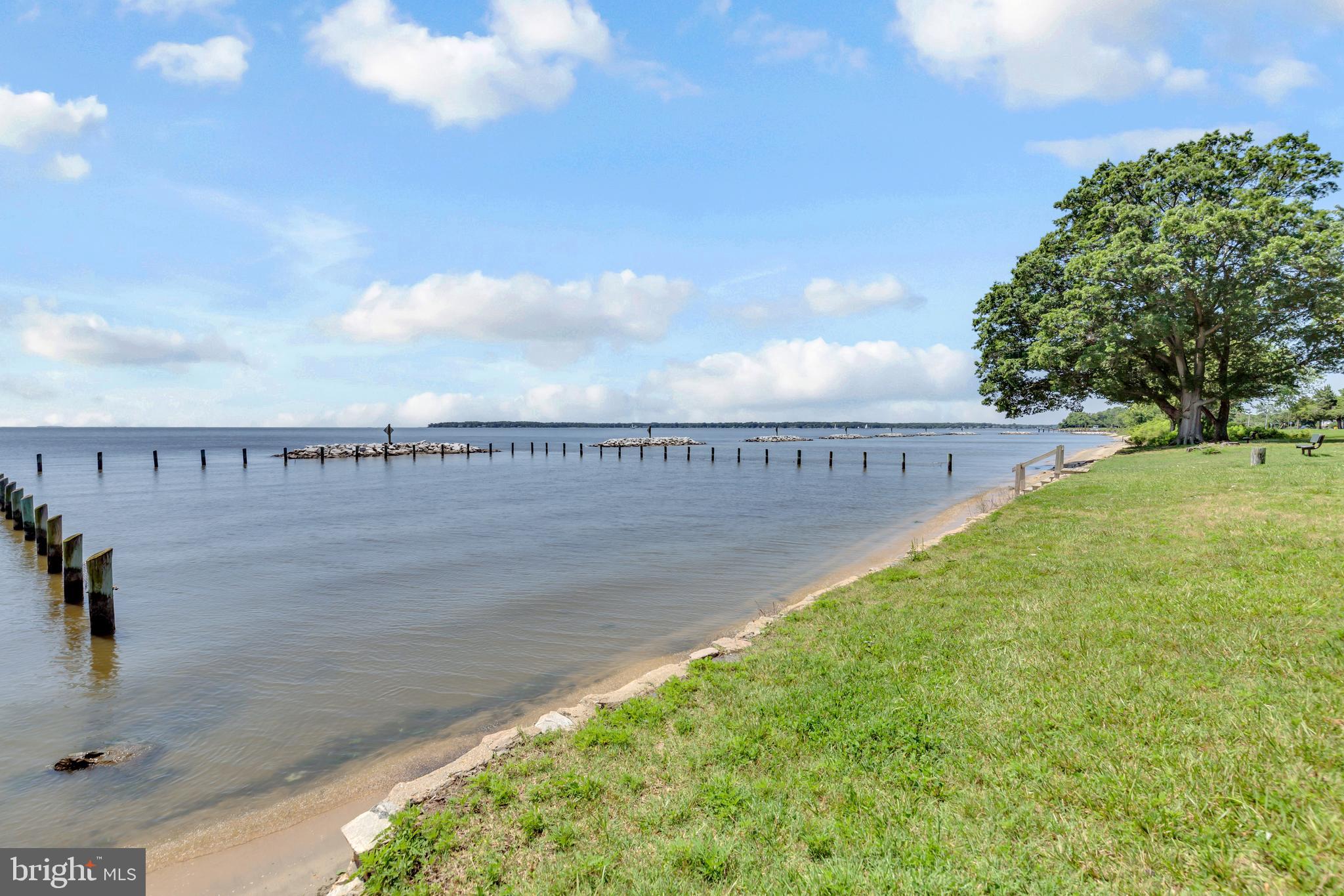 BEVERLEY BEACH - Residential