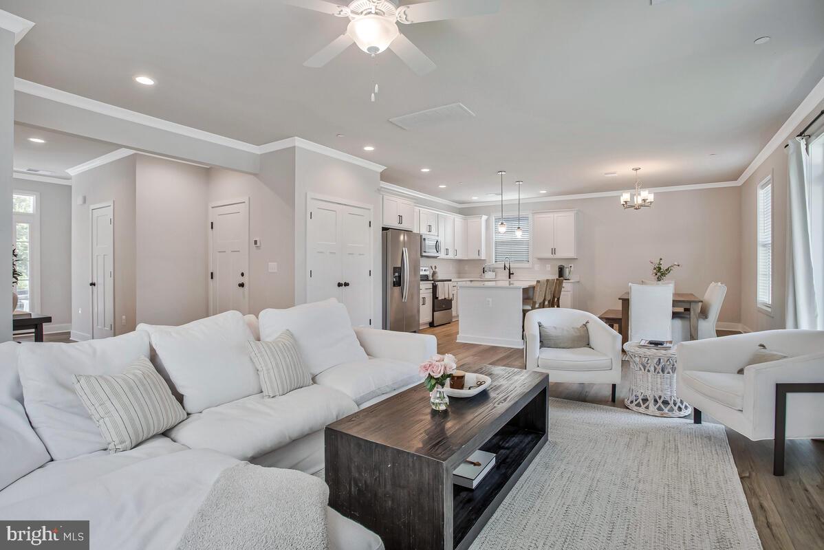 BEVERLEY BEACH - Residential