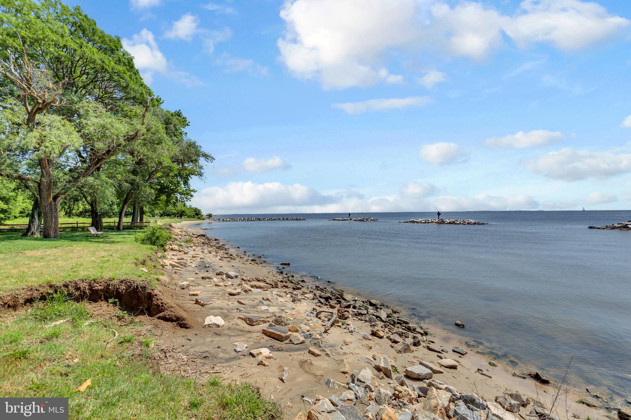 BEVERLEY BEACH - Residential