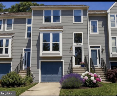 Photo of 7804 Old Farm Lane, ELLICOTT CITY, MD 21043 (MLS # MDHW2068402)