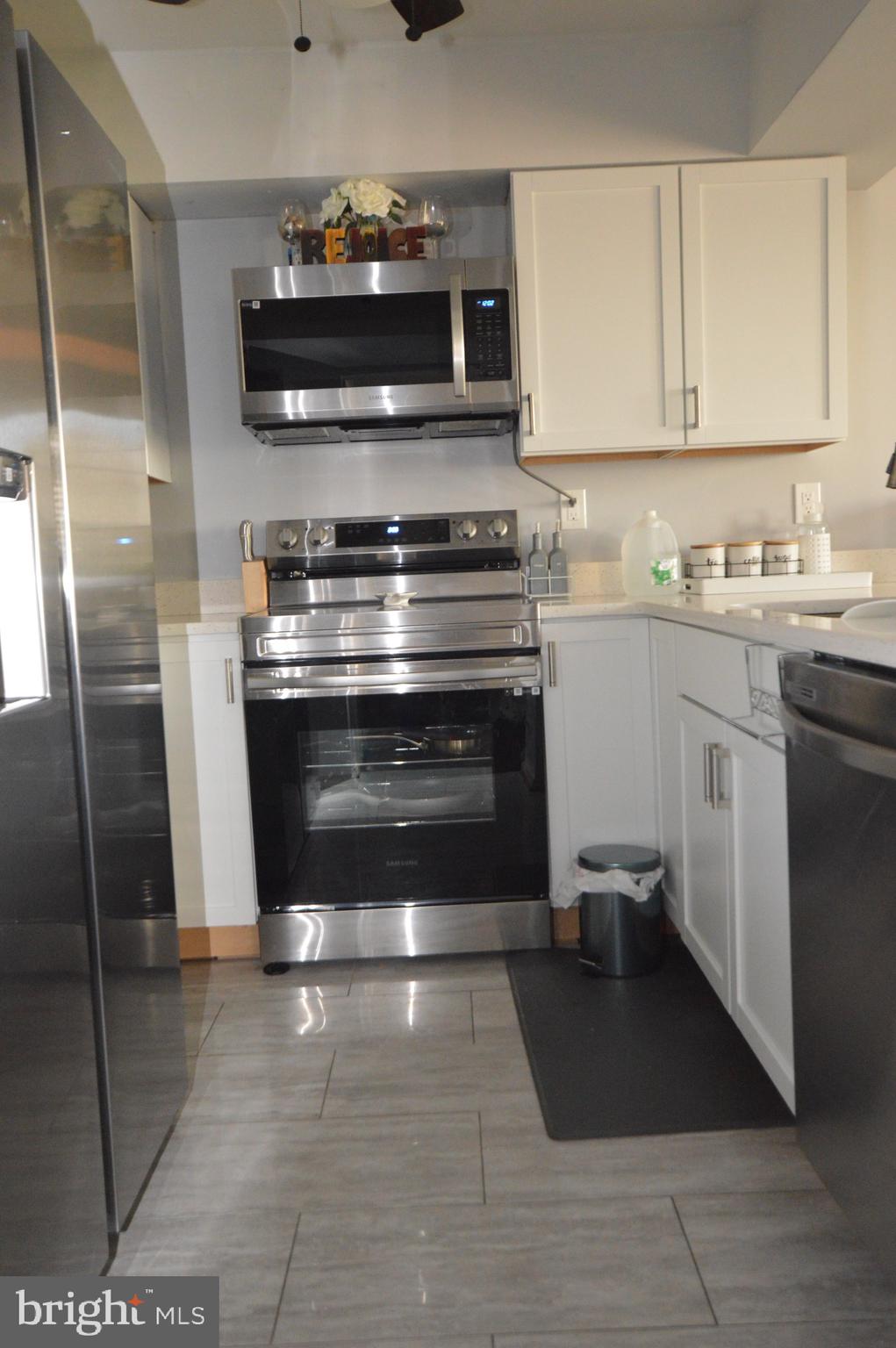 ENFIELD CHASE PLAT TWO - Residential