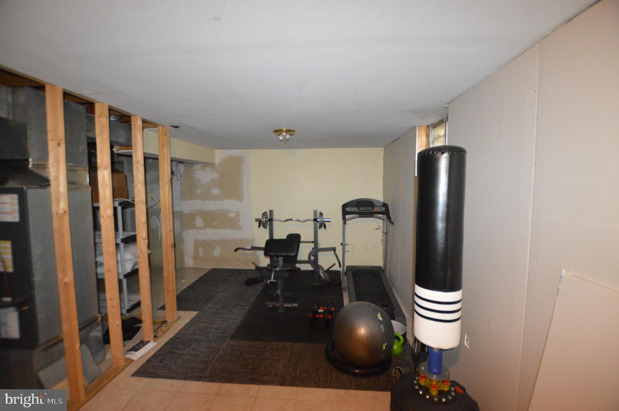 ENFIELD CHASE PLAT TWO - Residential