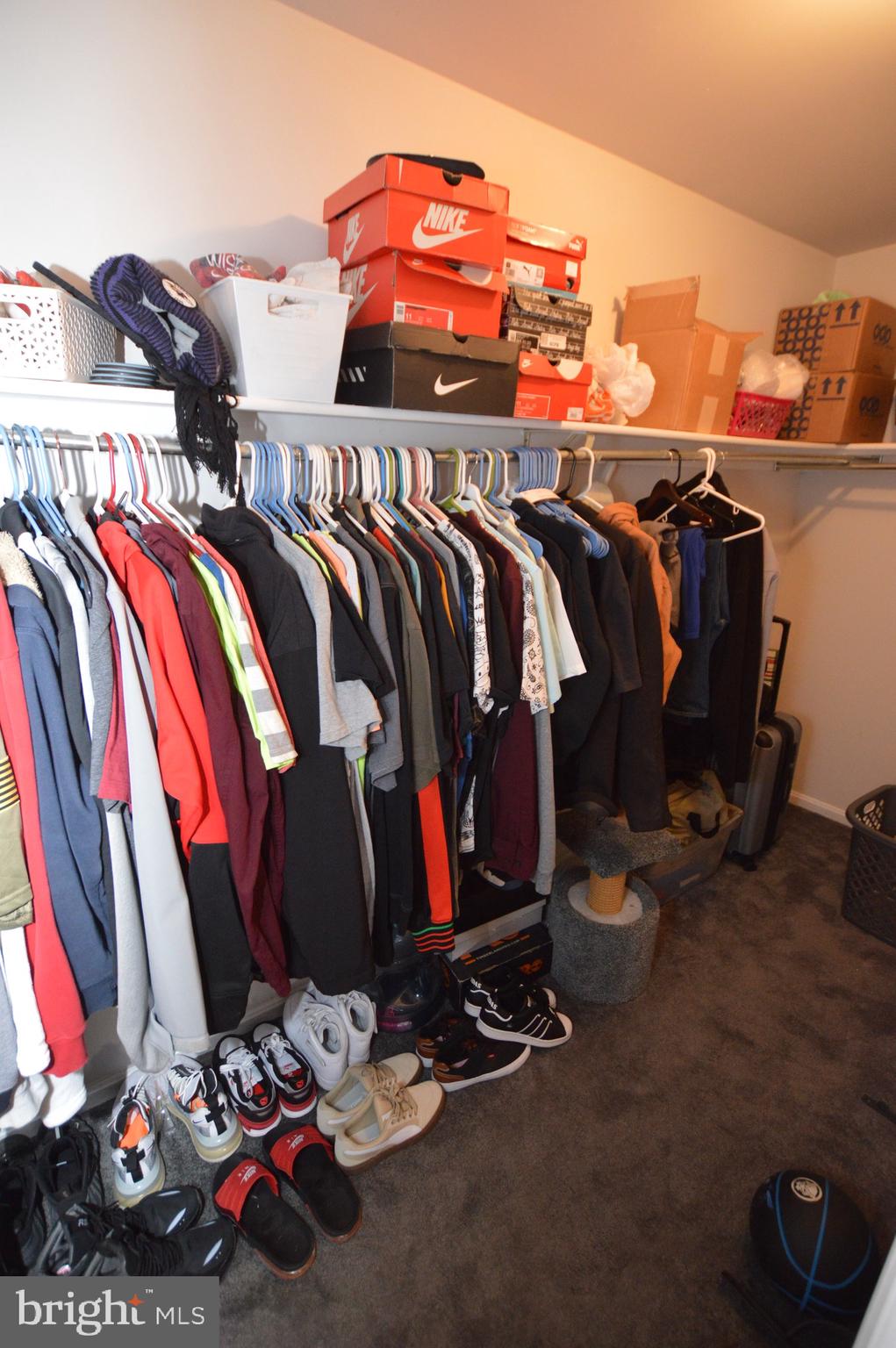 ENFIELD CHASE PLAT TWO - Residential