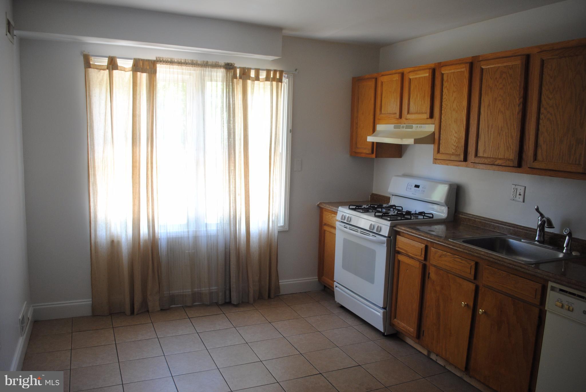 WARFIELD CONDOMINIUMS - Residential