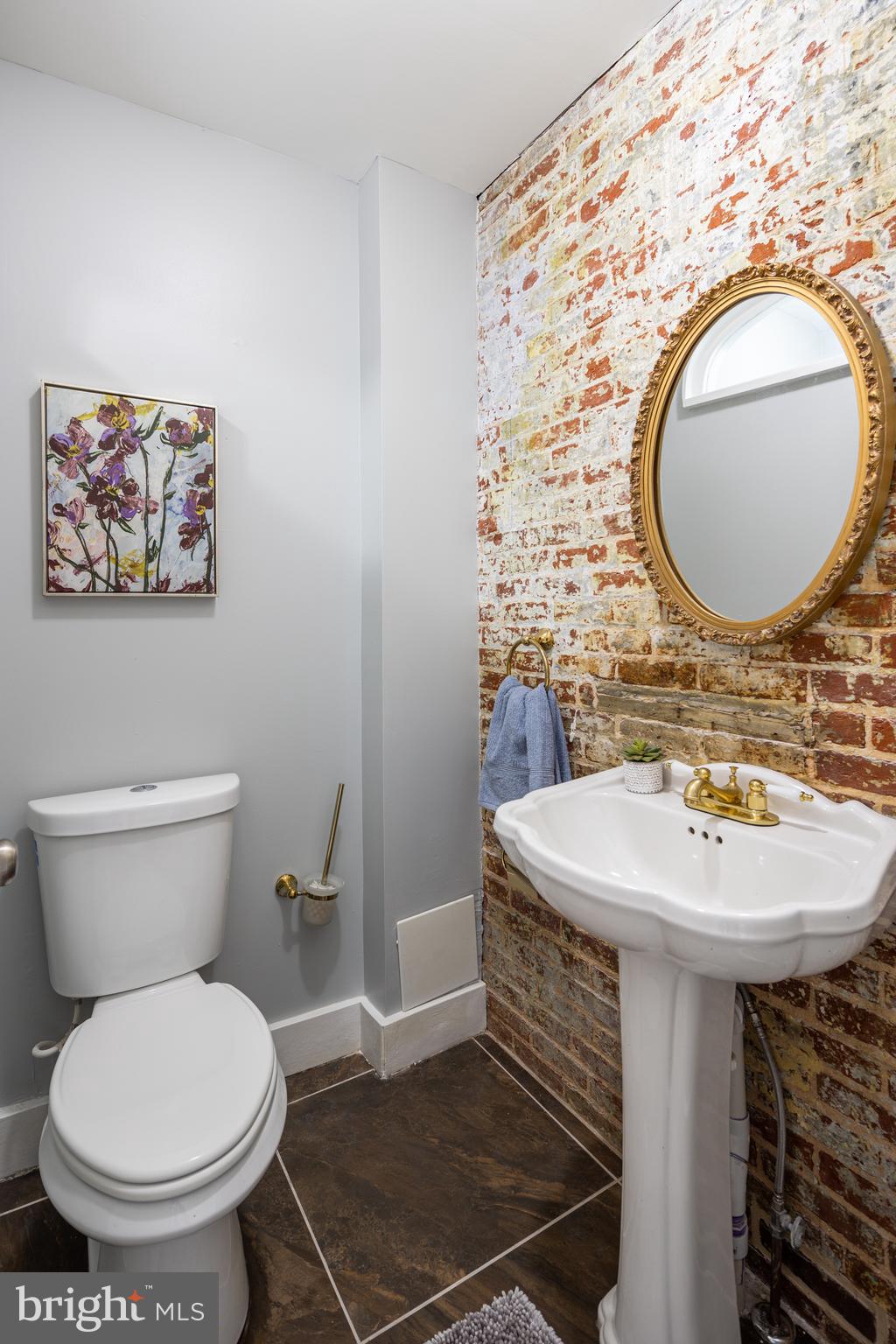 BUTCHER'S HILL - Residential