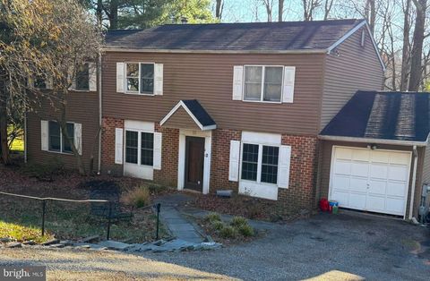 51 SCARLET OAK DRIVE LAFAYETTE HILL PA 19444