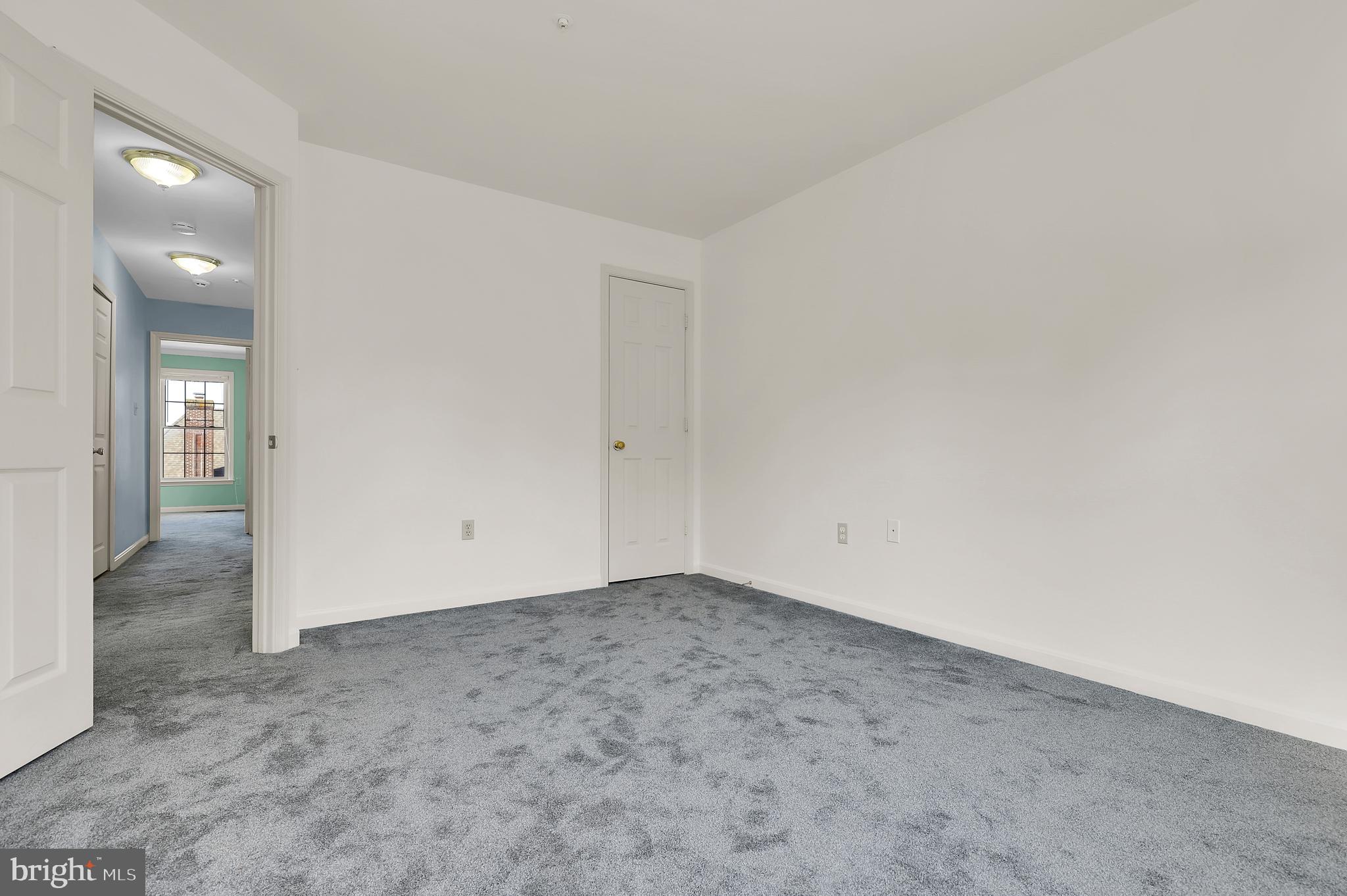 WORMANS MILL - Residential