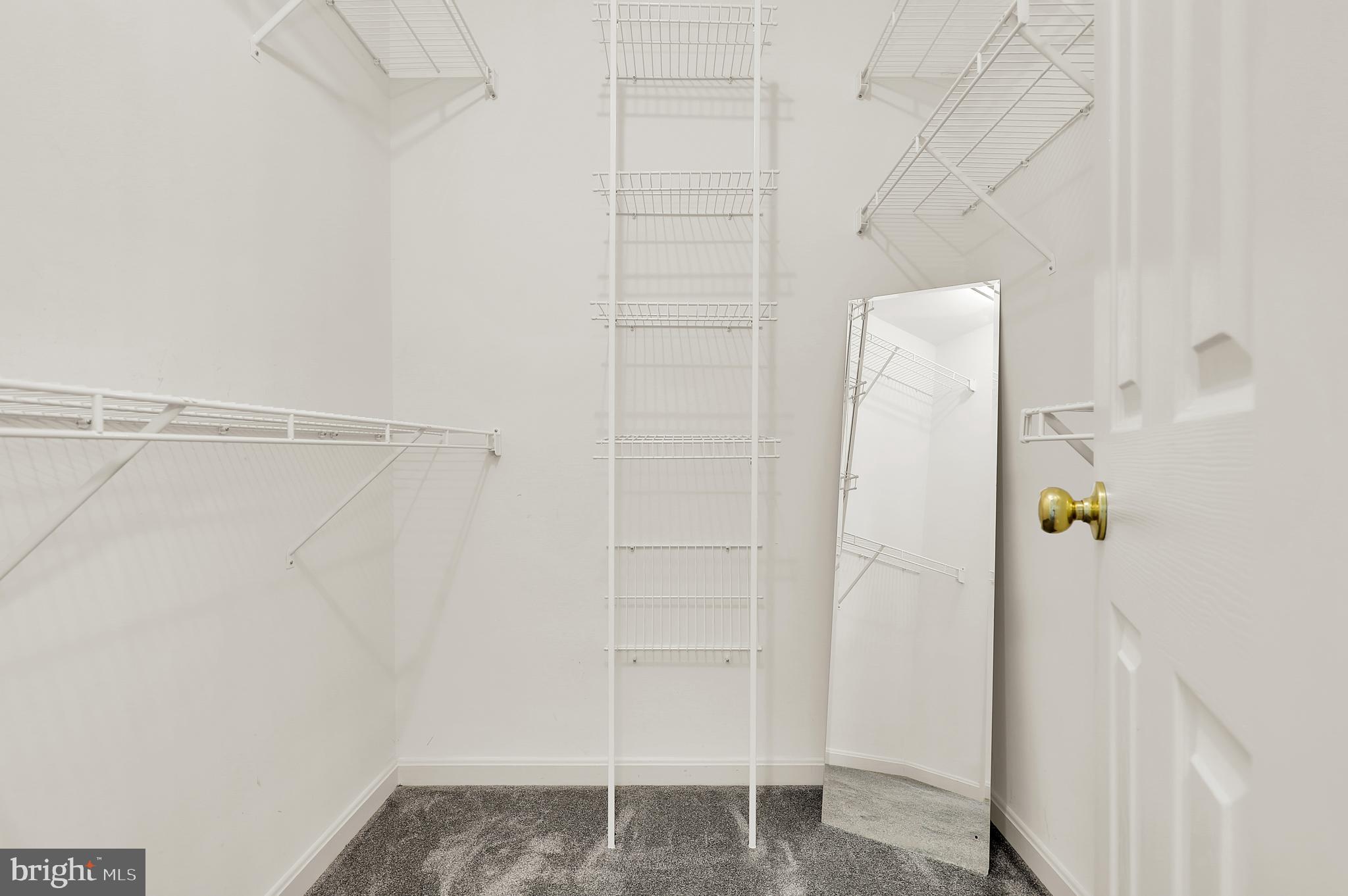 WORMANS MILL - Residential