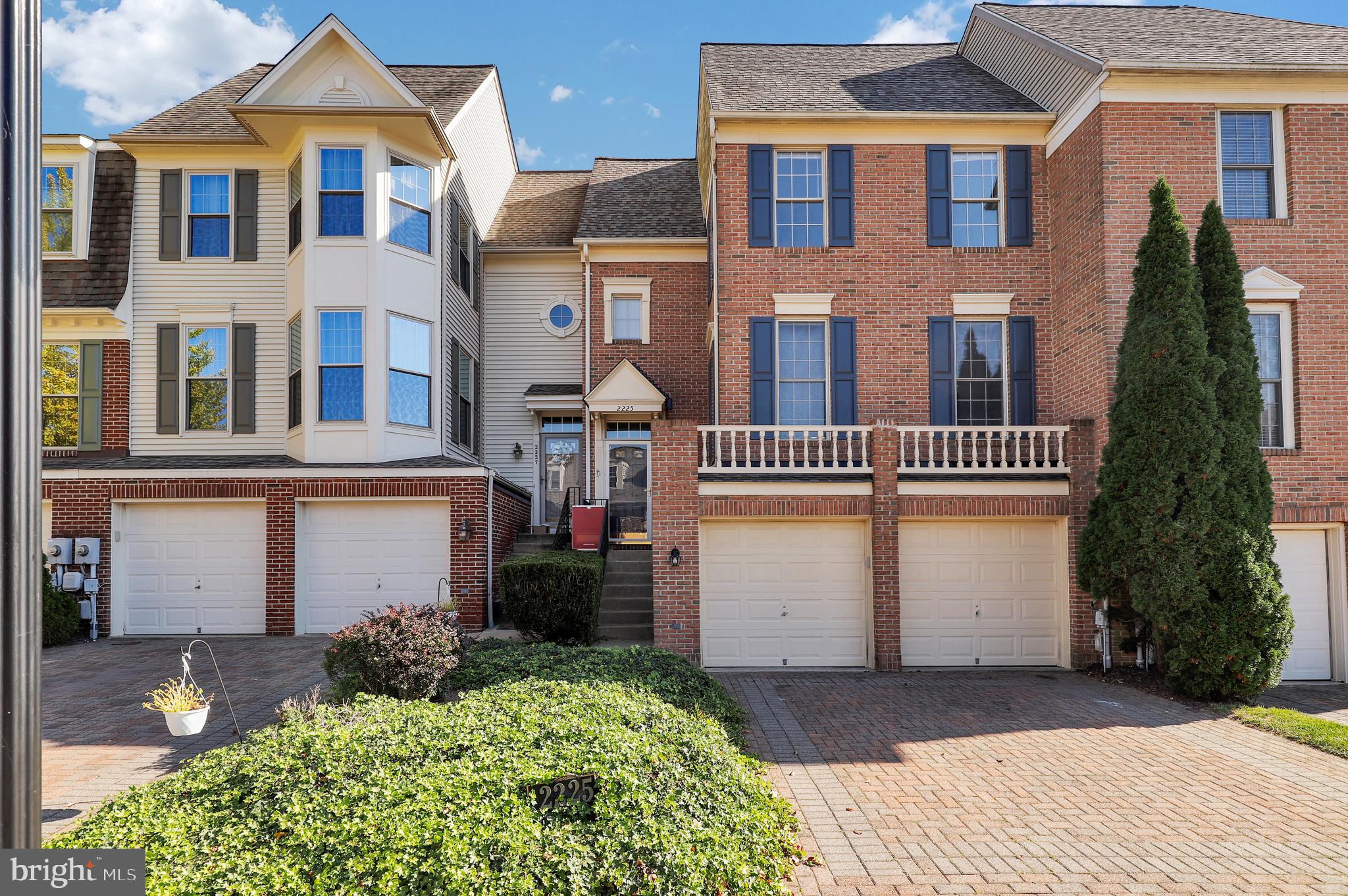 WORMANS MILL - Residential