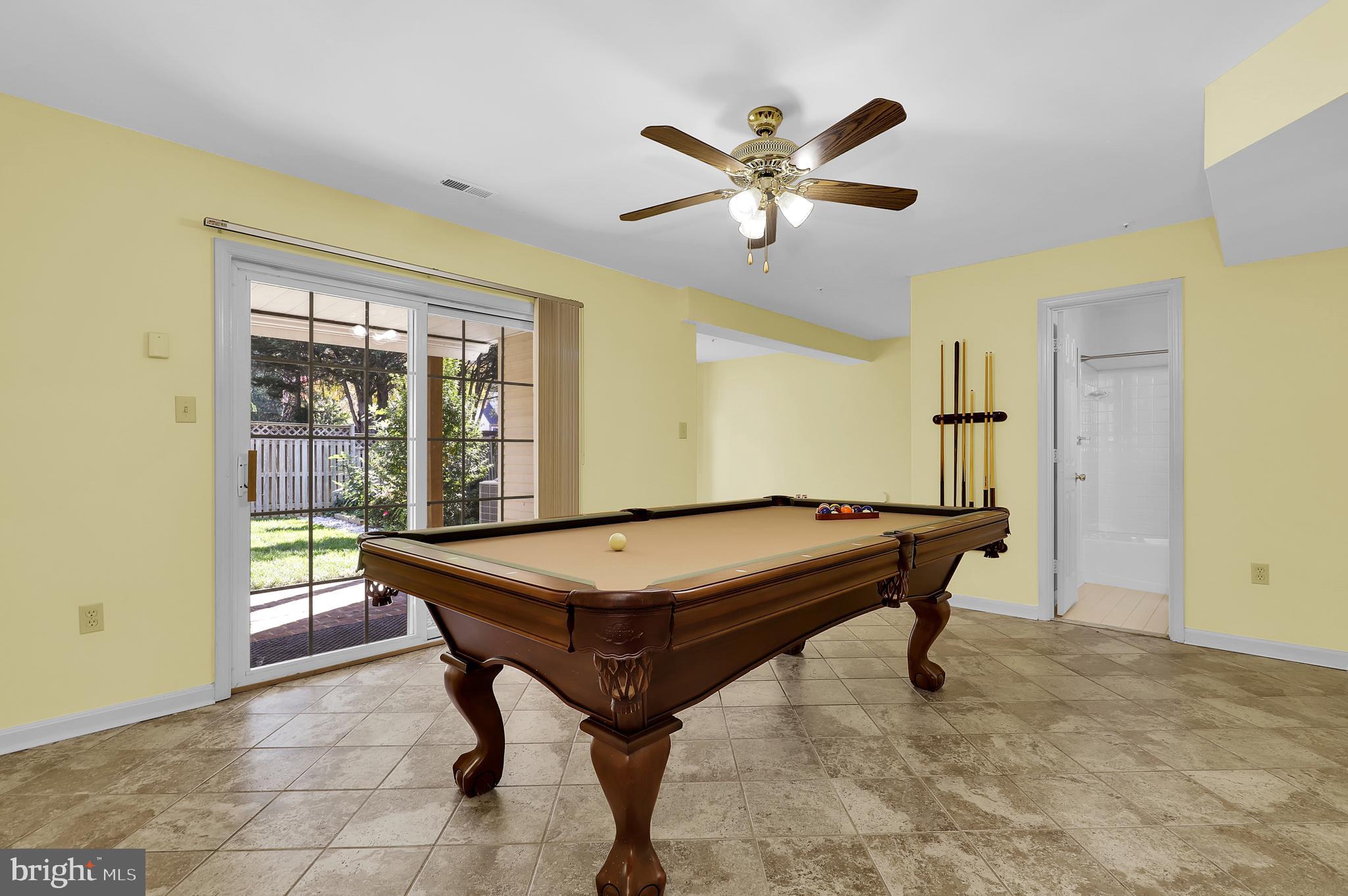 WORMANS MILL - Residential