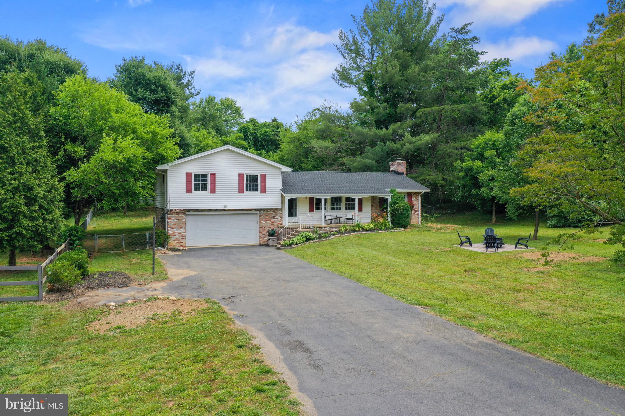 WARRENTON LAKES - Residential