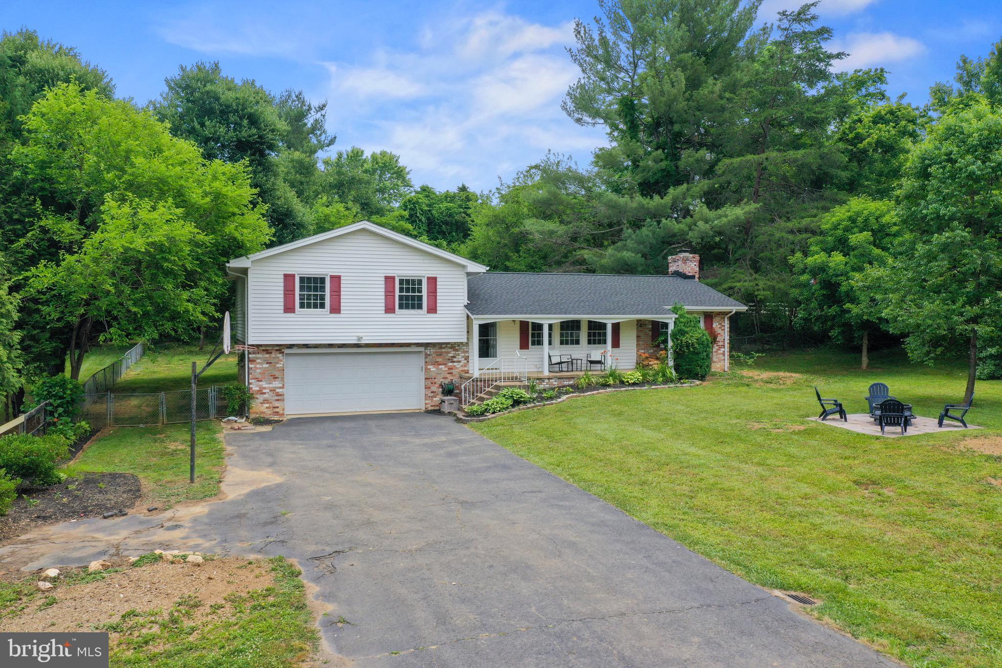 WARRENTON LAKES - Residential