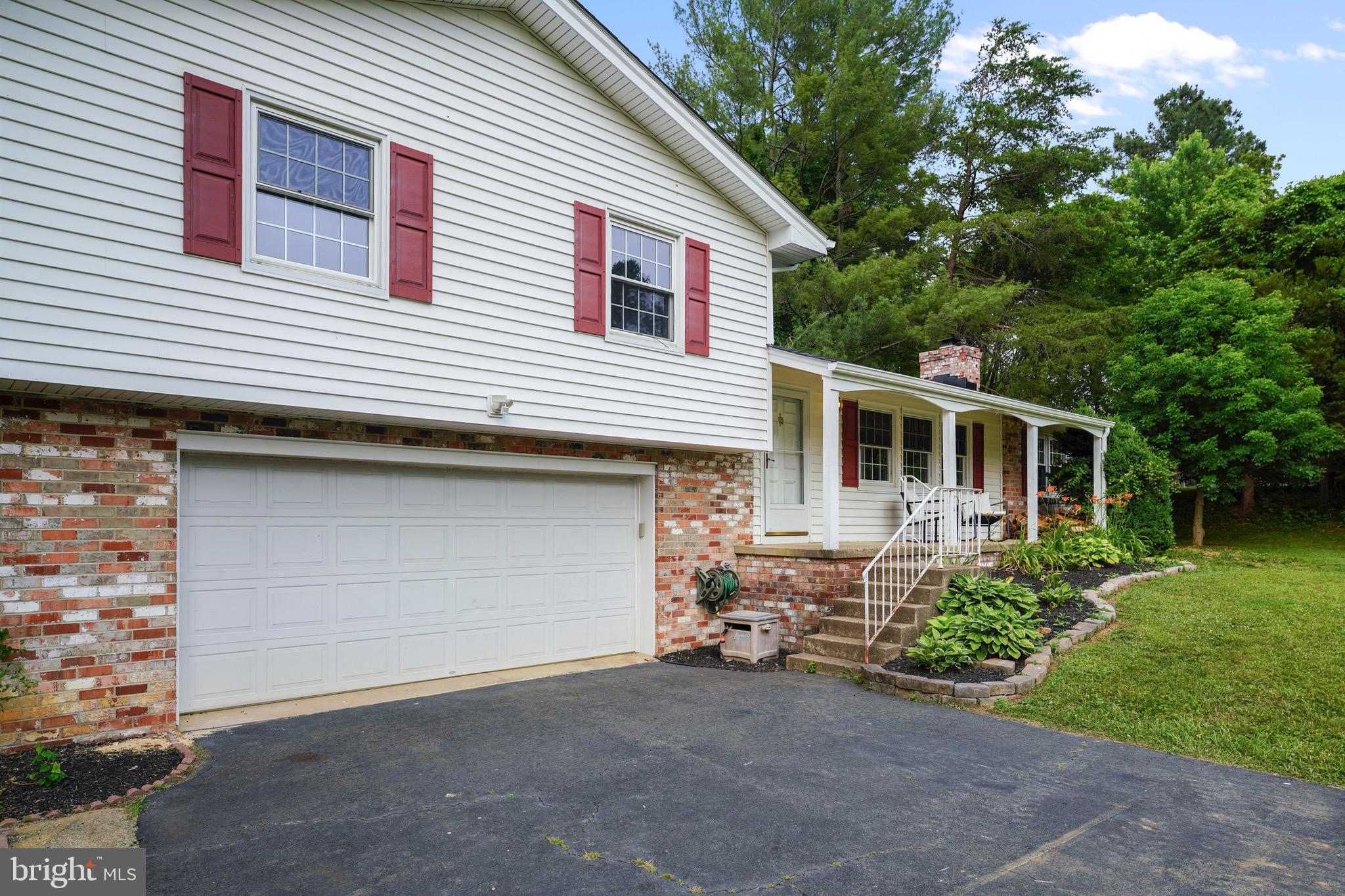 WARRENTON LAKES - Residential