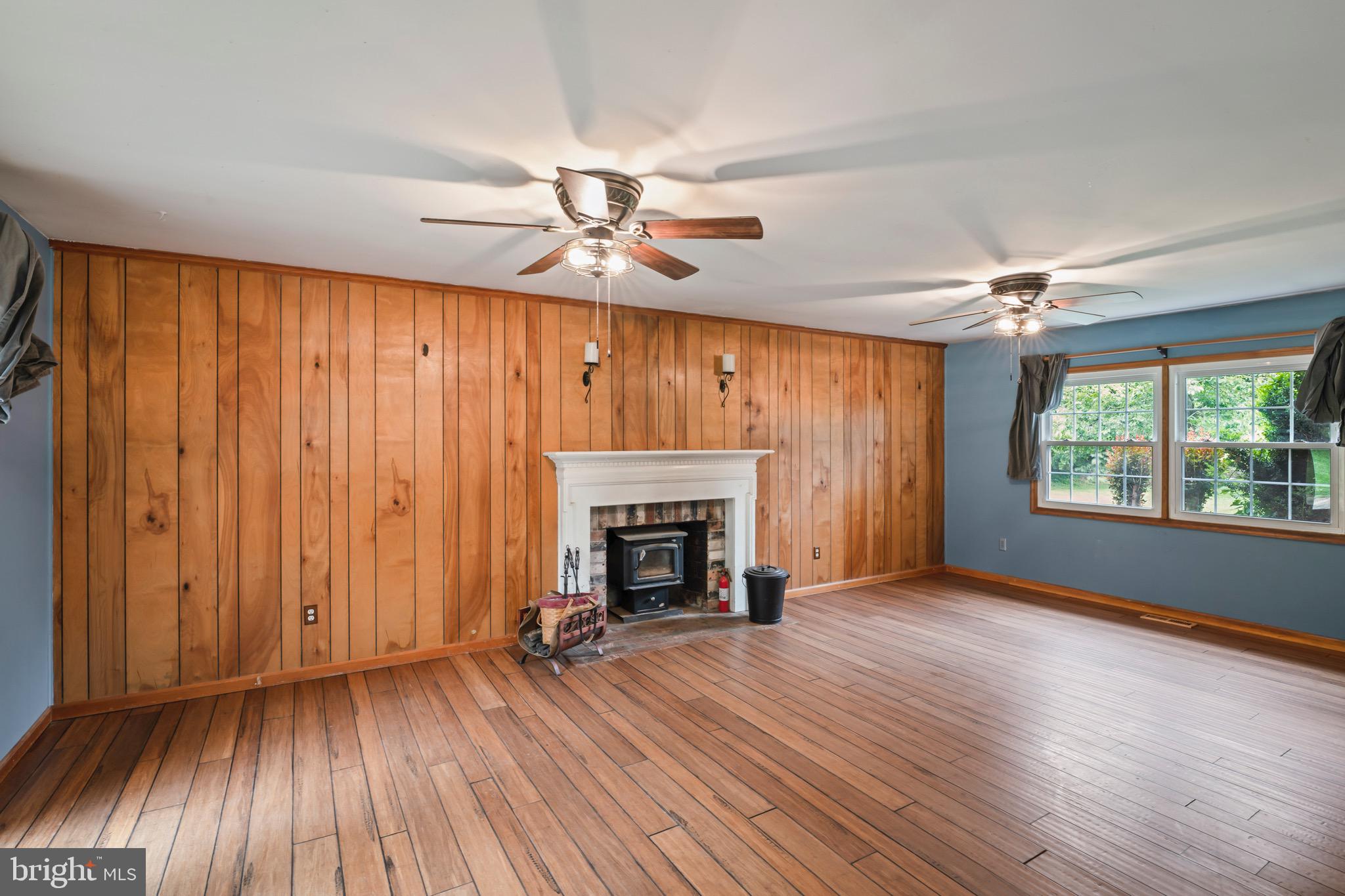 WARRENTON LAKES - Residential