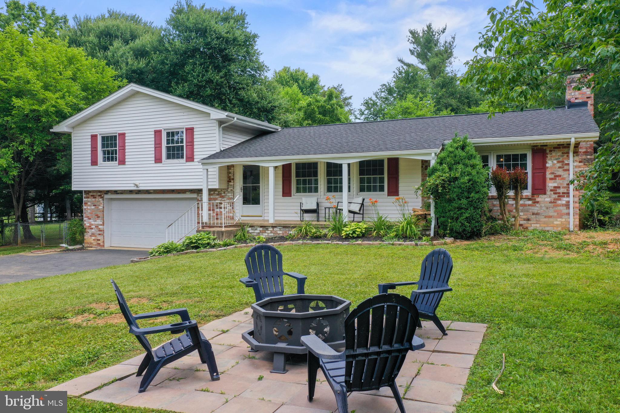 WARRENTON LAKES - Residential