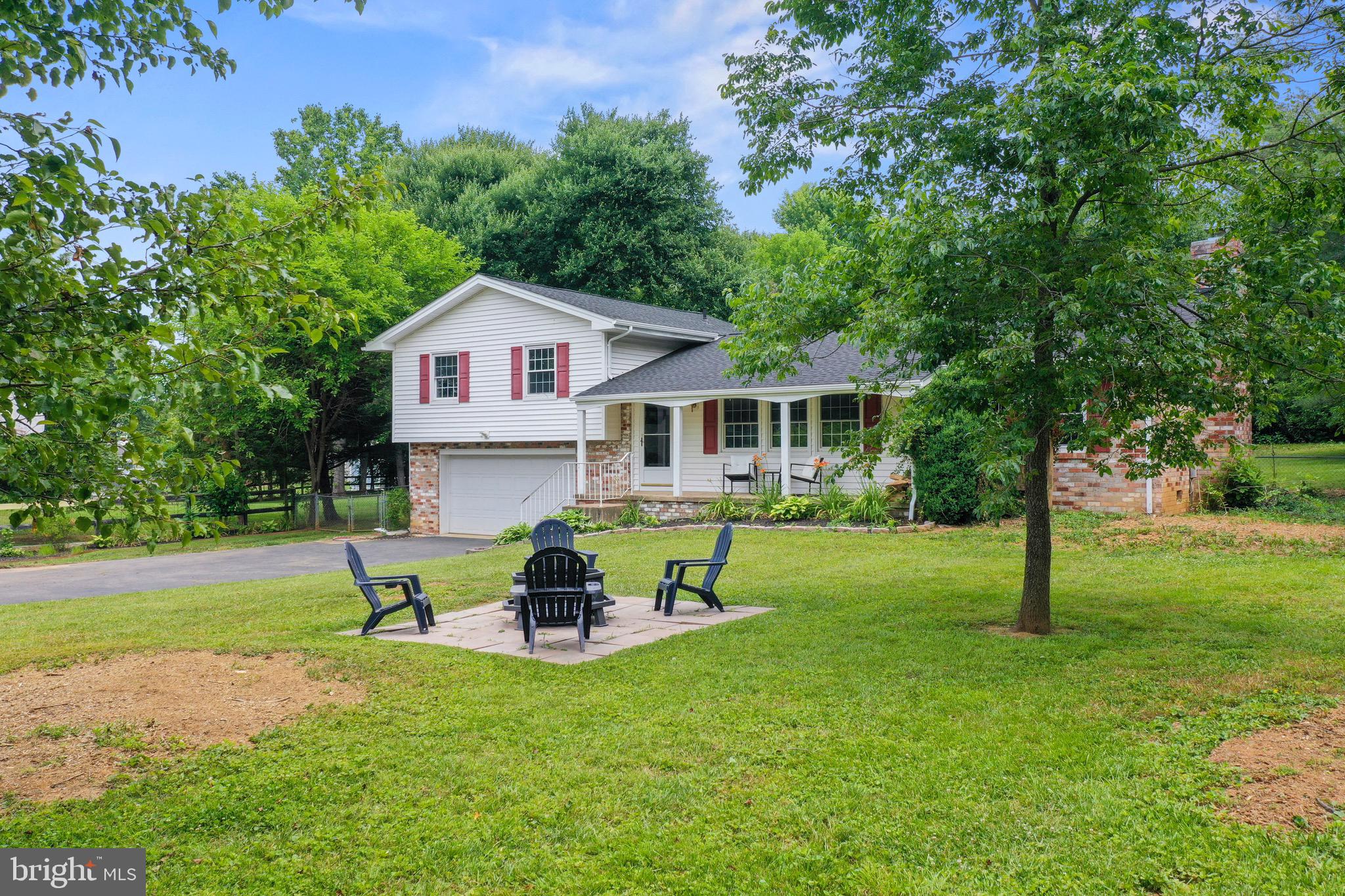 WARRENTON LAKES - Residential