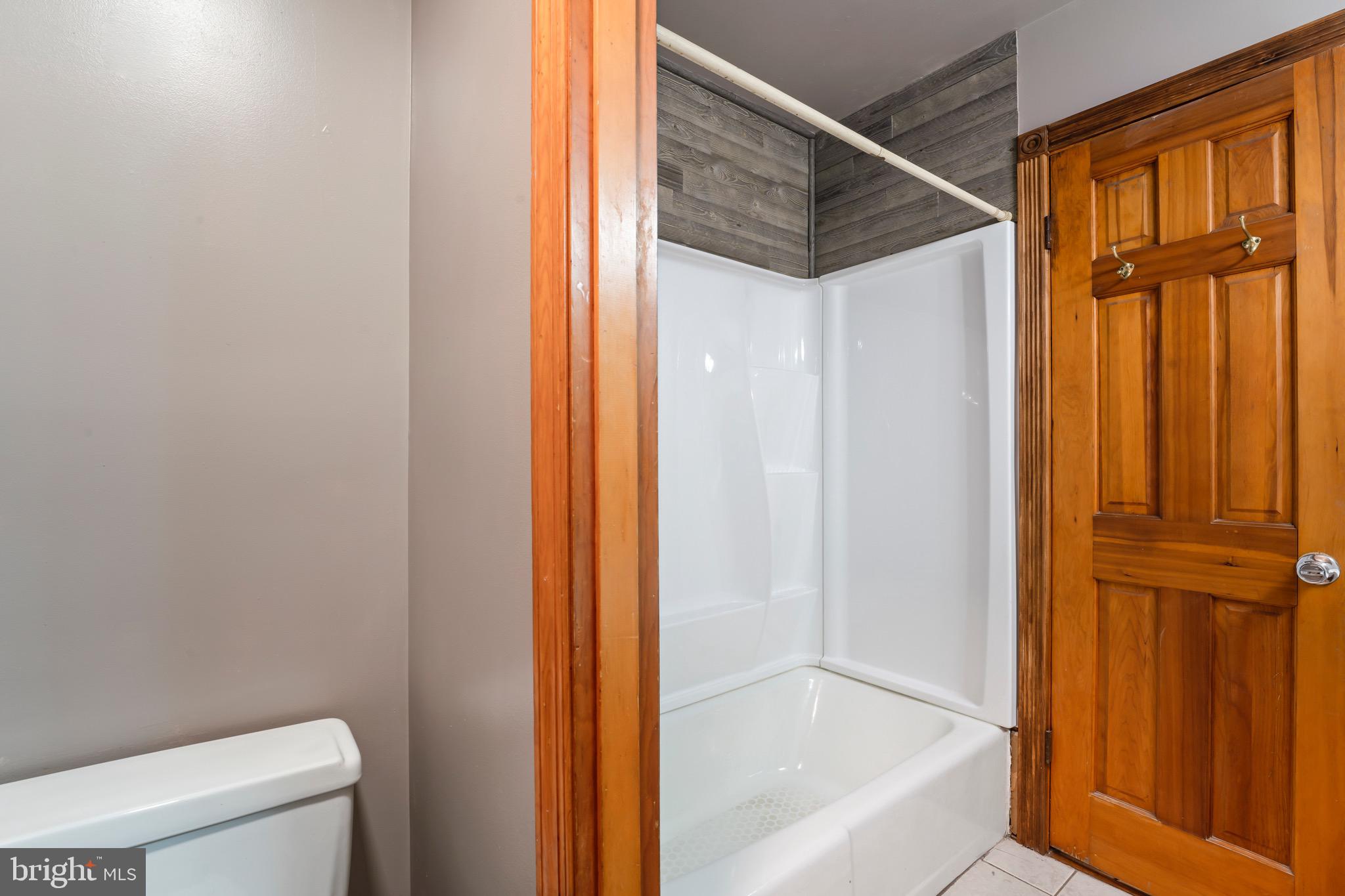 WARRENTON LAKES - Residential