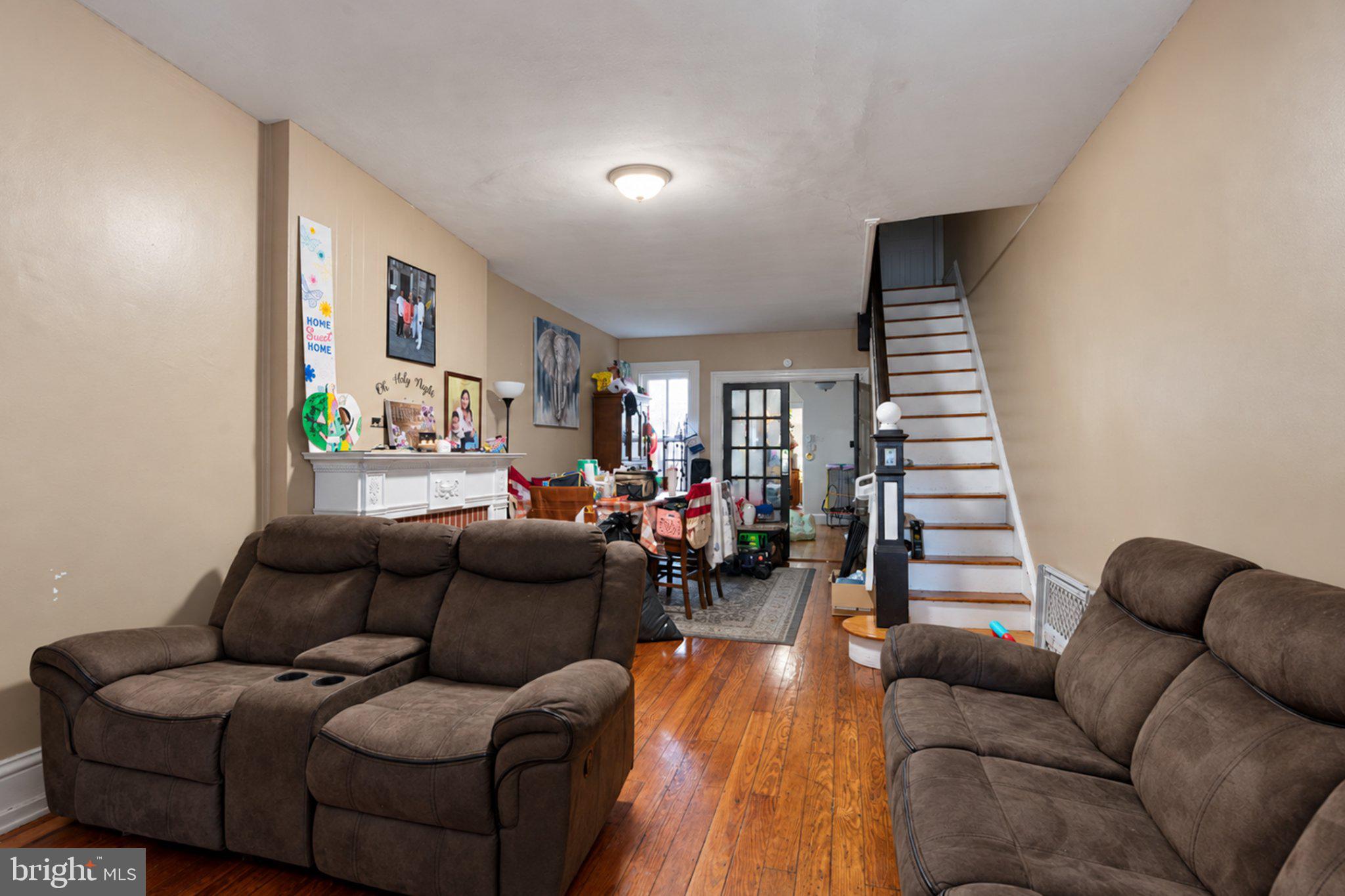 533 LAUREL STREET