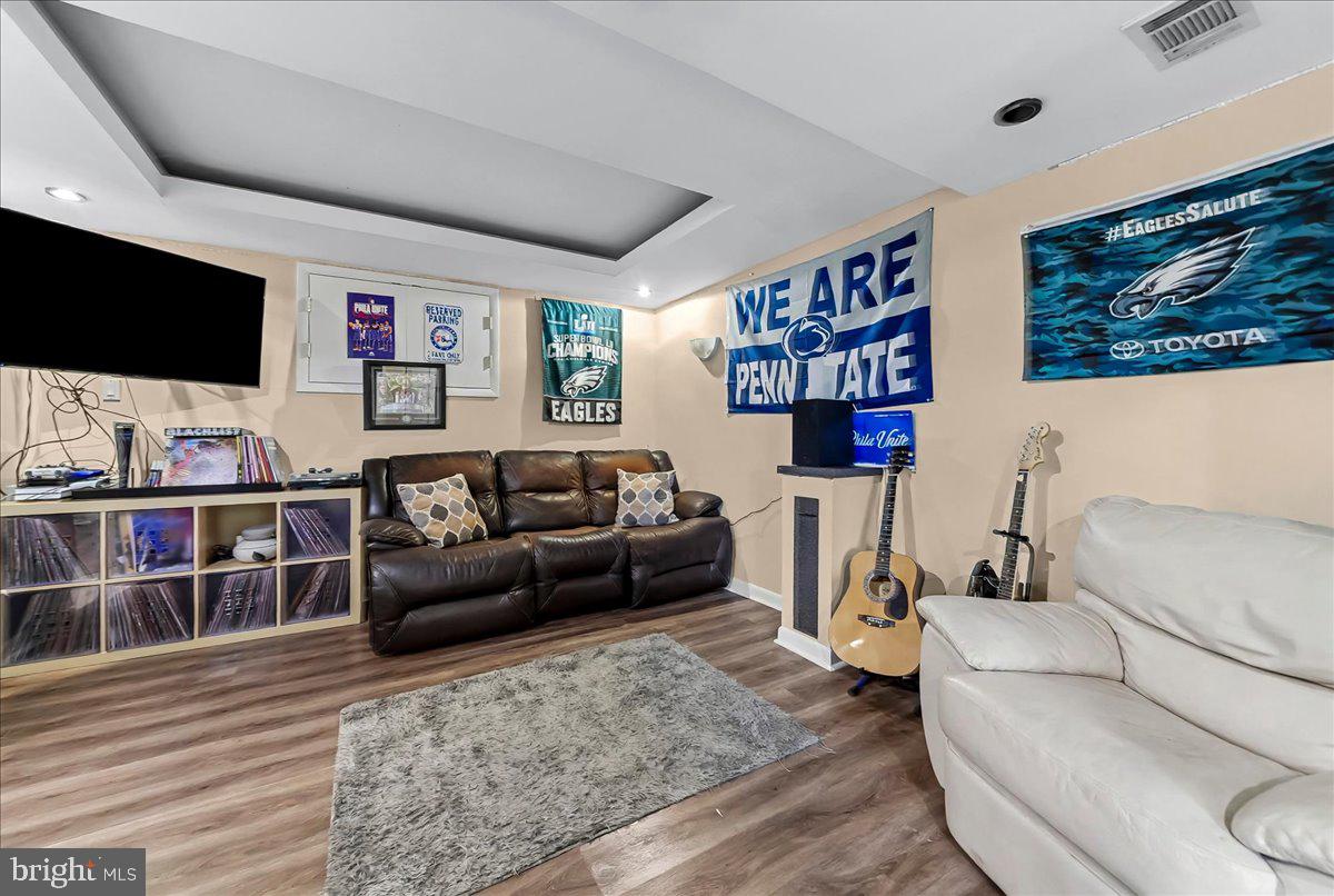 ROLLING GREEN - Residential