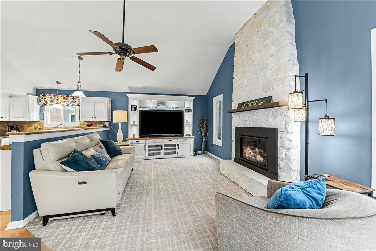 ROLLING GREEN - Residential