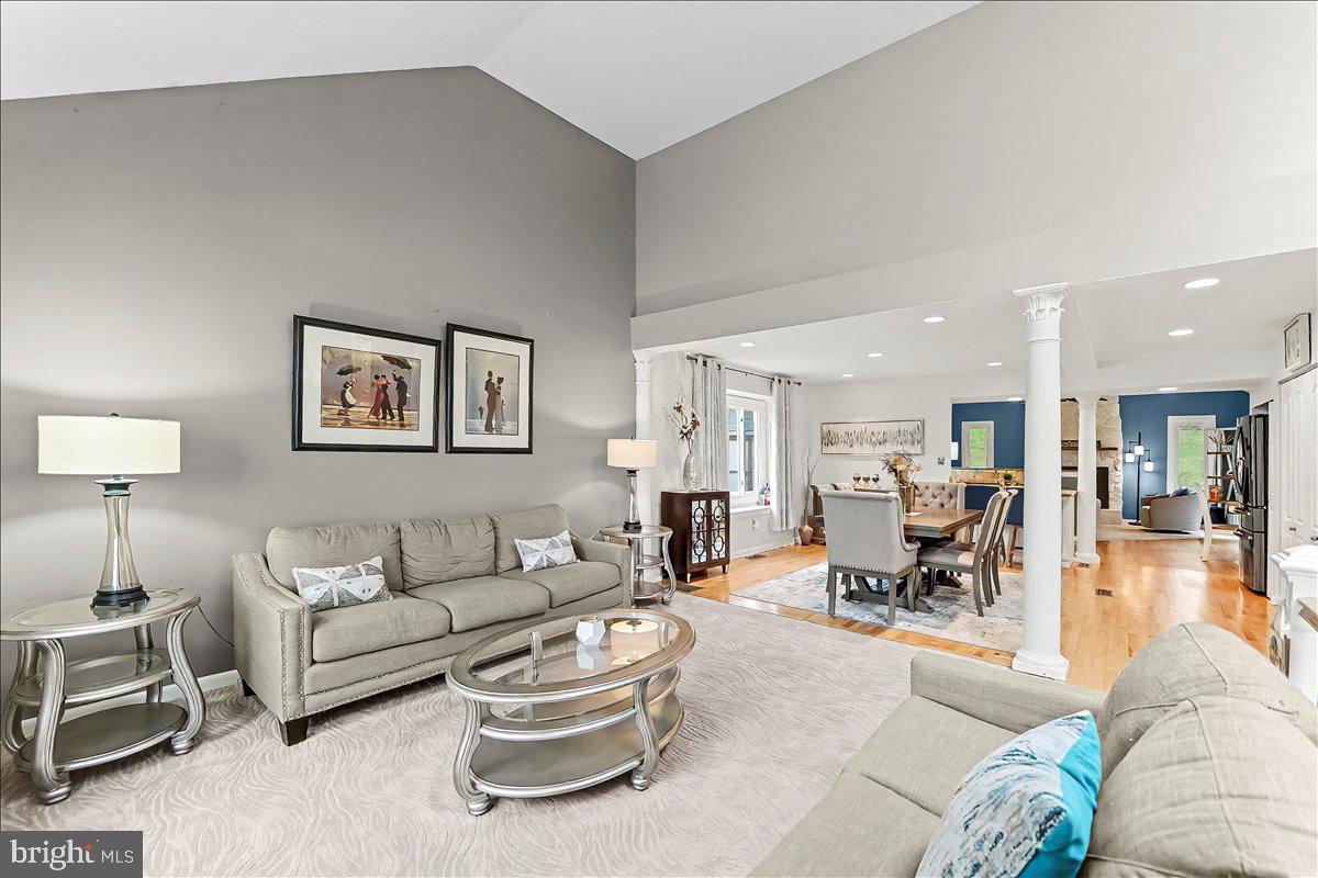 ROLLING GREEN - Residential