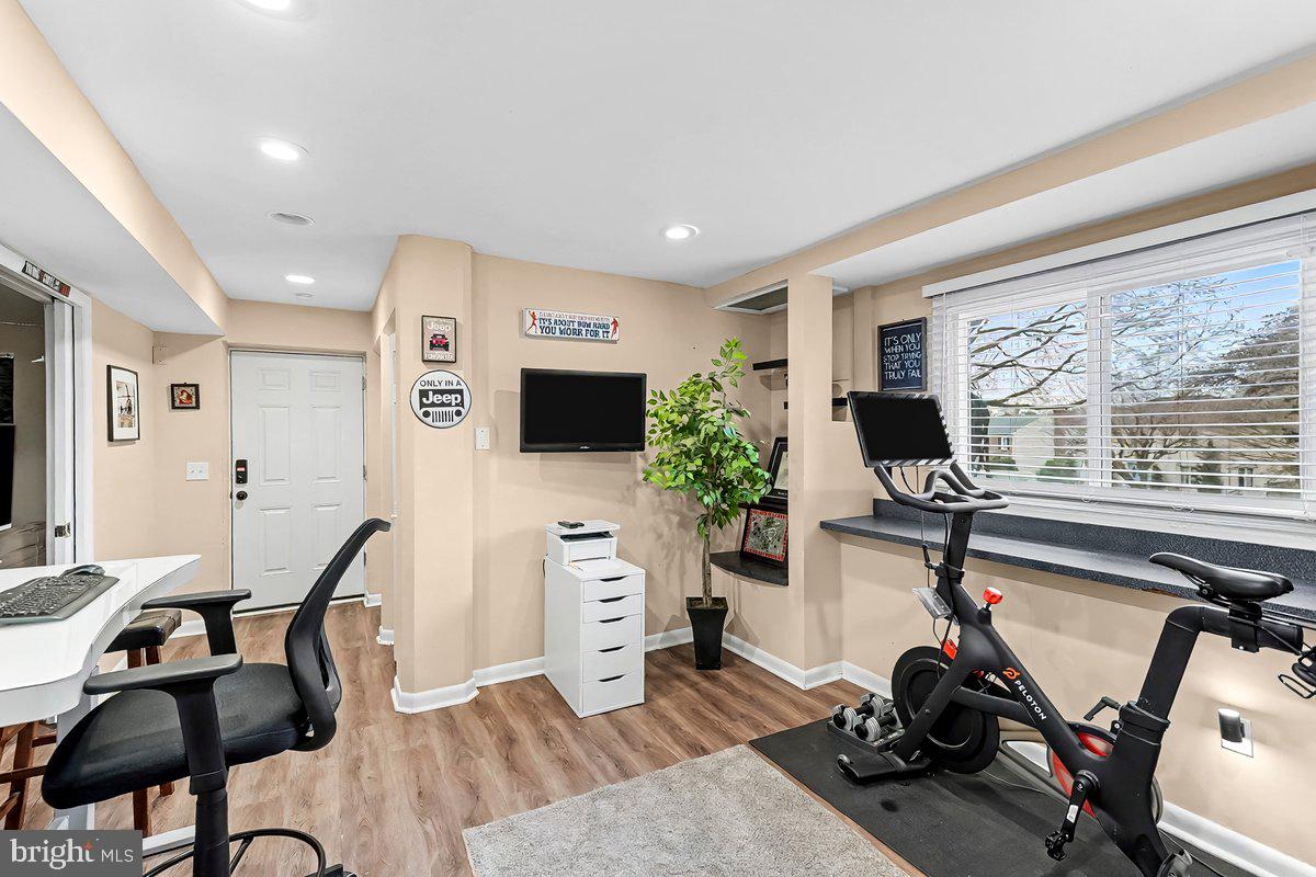 ROLLING GREEN - Residential