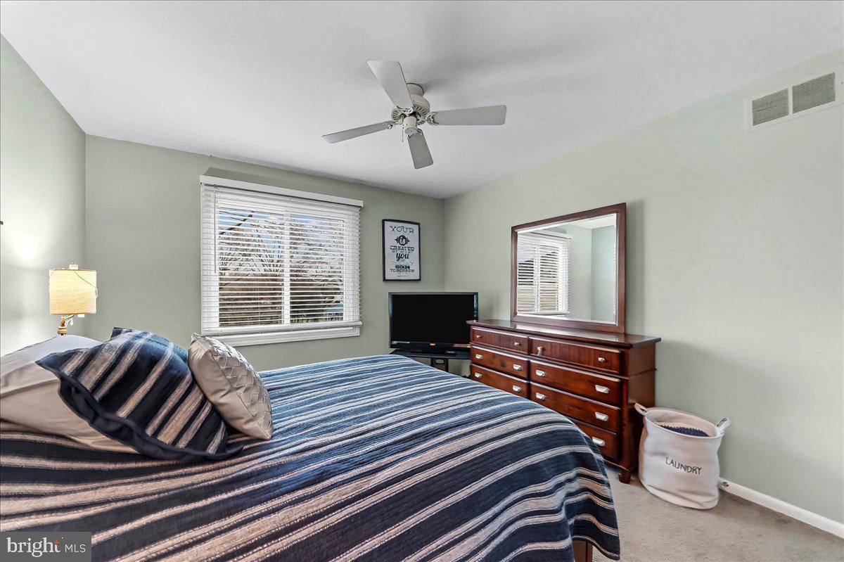 ROLLING GREEN - Residential