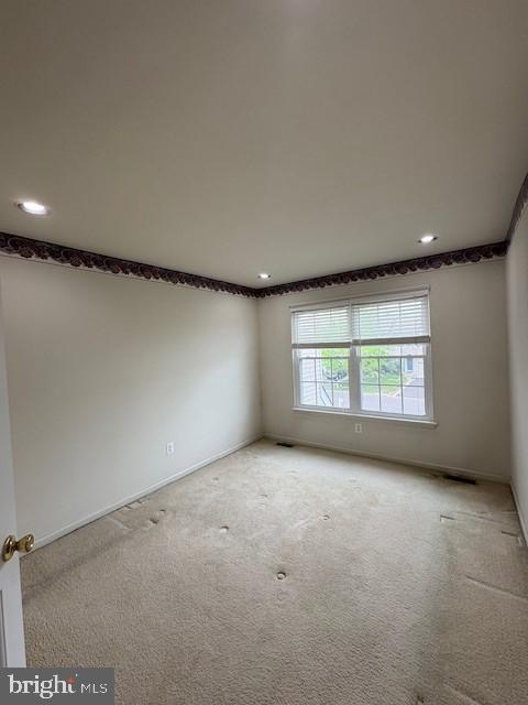 DEER RUN COURTS - Residential