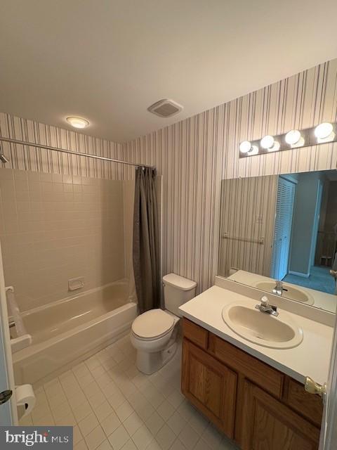 DEER RUN COURTS - Residential