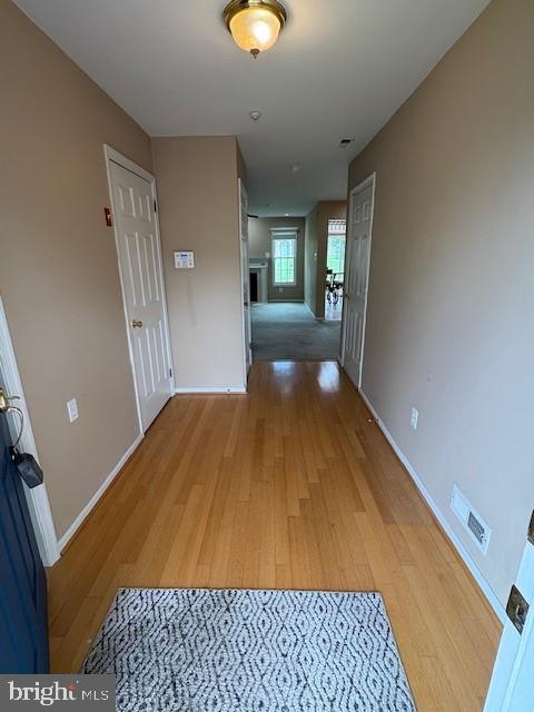 DEER RUN COURTS - Residential