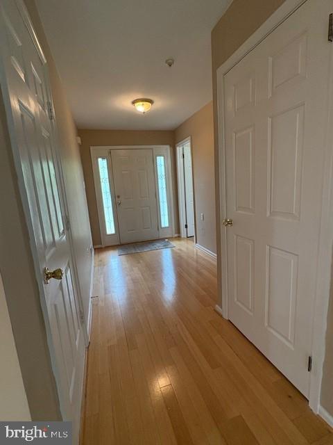 DEER RUN COURTS - Residential