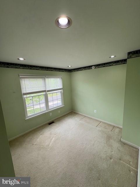 DEER RUN COURTS - Residential