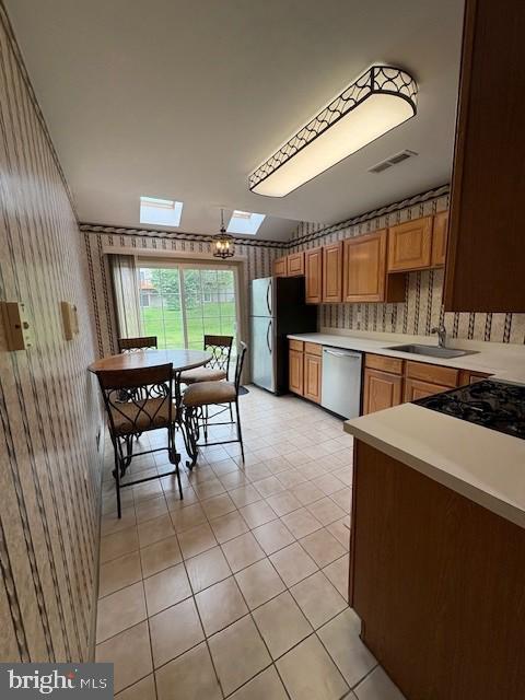 DEER RUN COURTS - Residential