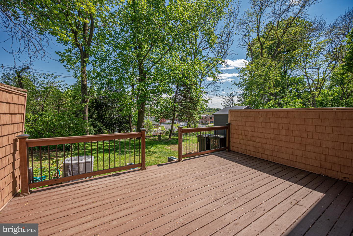 VALLEYBROOK - Residential