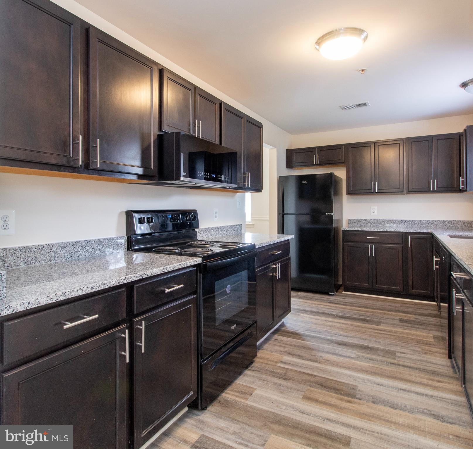 KETTERING OVERLOOK CONDO - Residential Lease