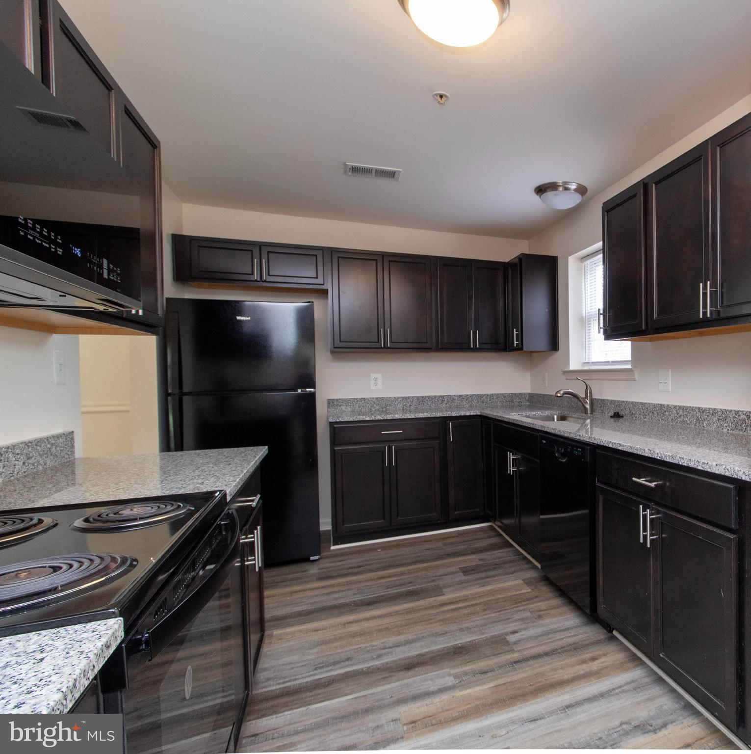 KETTERING OVERLOOK CONDO - Residential Lease