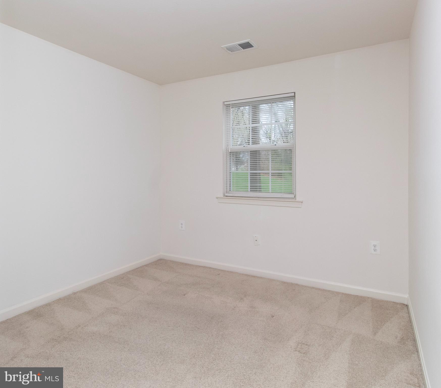 KETTERING OVERLOOK CONDO - Residential Lease