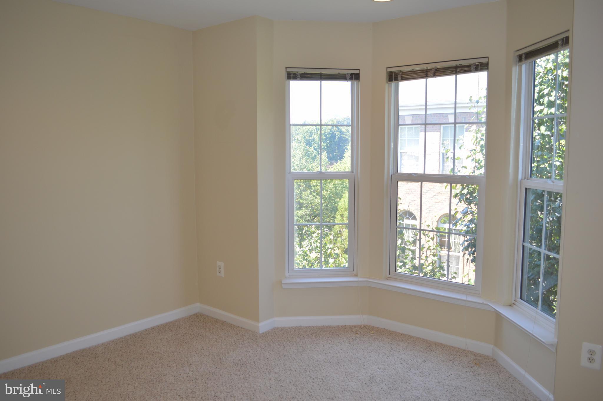 SUMMERS GROVE - Residential Lease