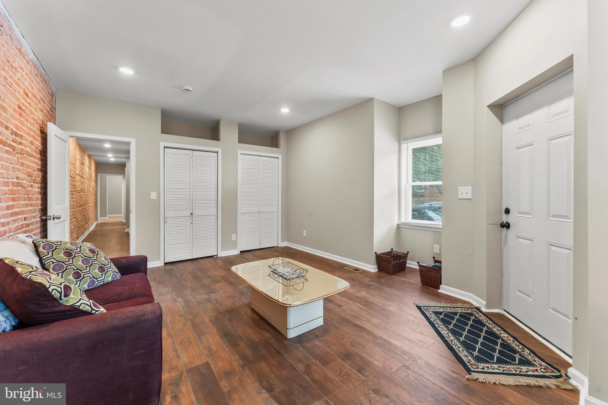 MCELDERRY PARK - Residential Income