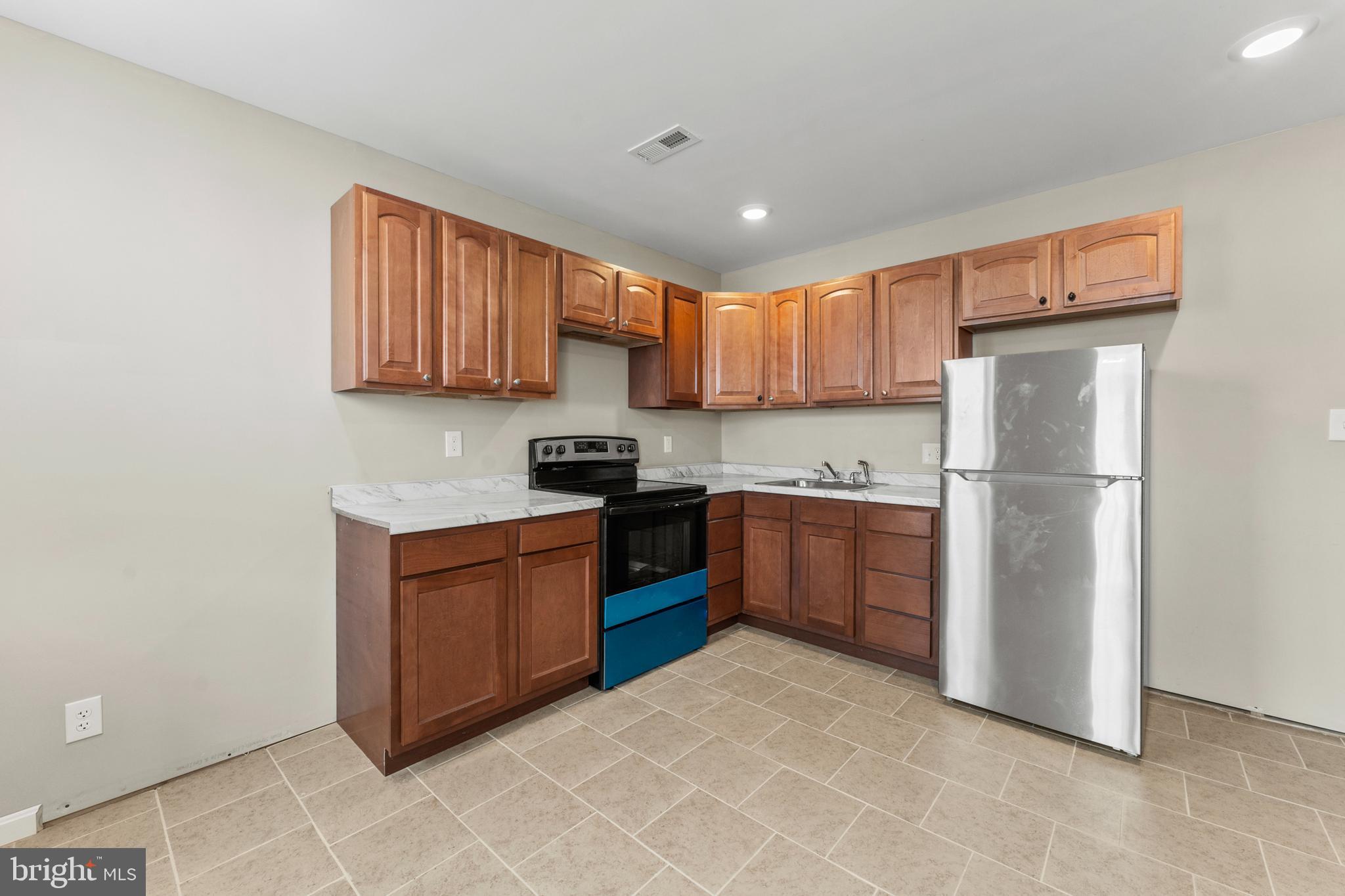 MCELDERRY PARK - Residential Income