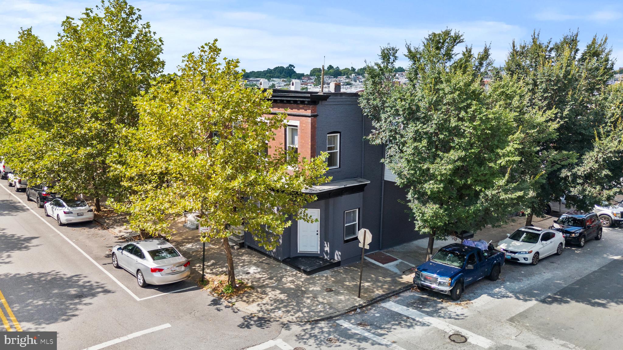 446 N LINWOOD AVENUE