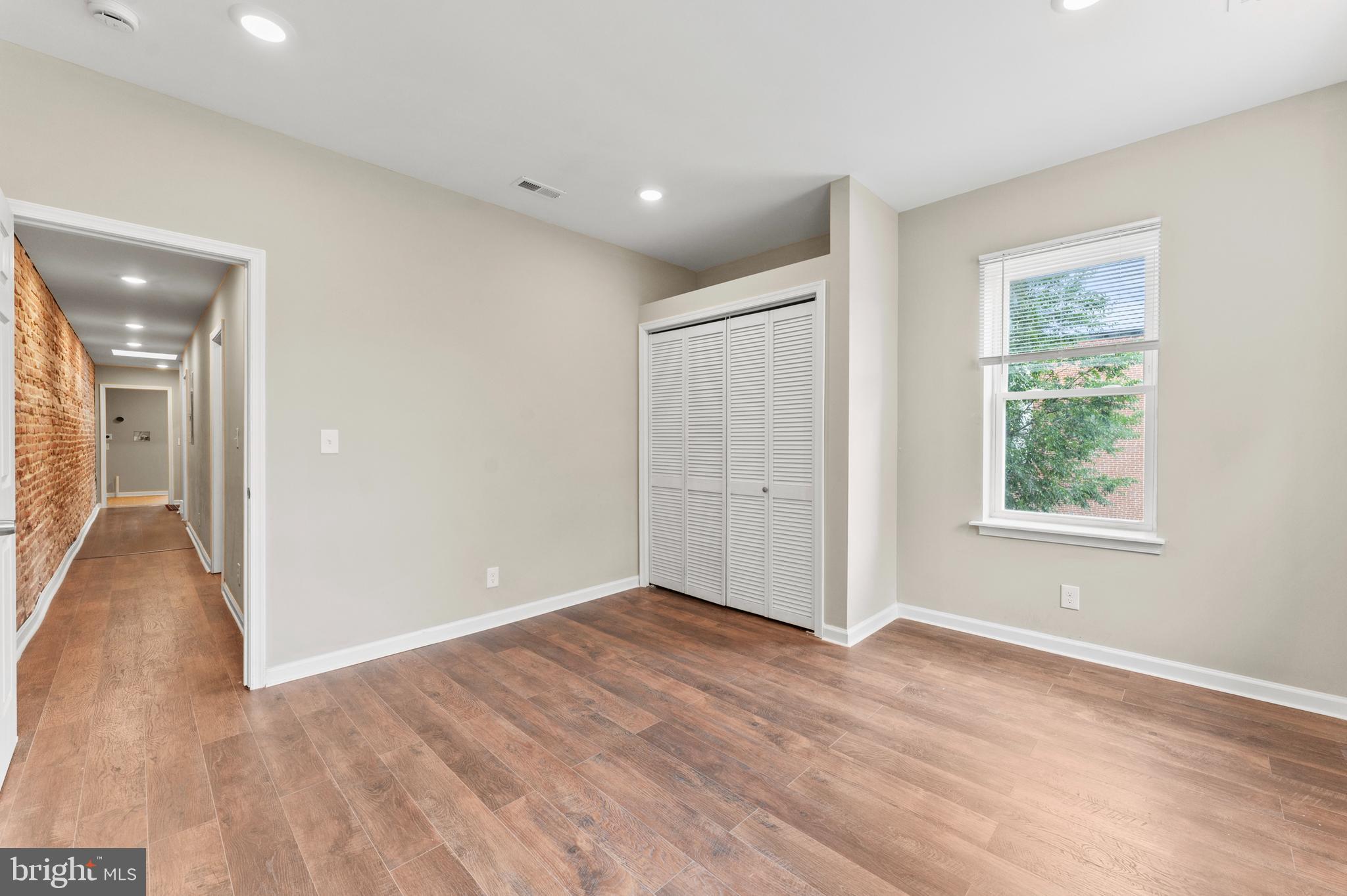 MCELDERRY PARK - Residential Income