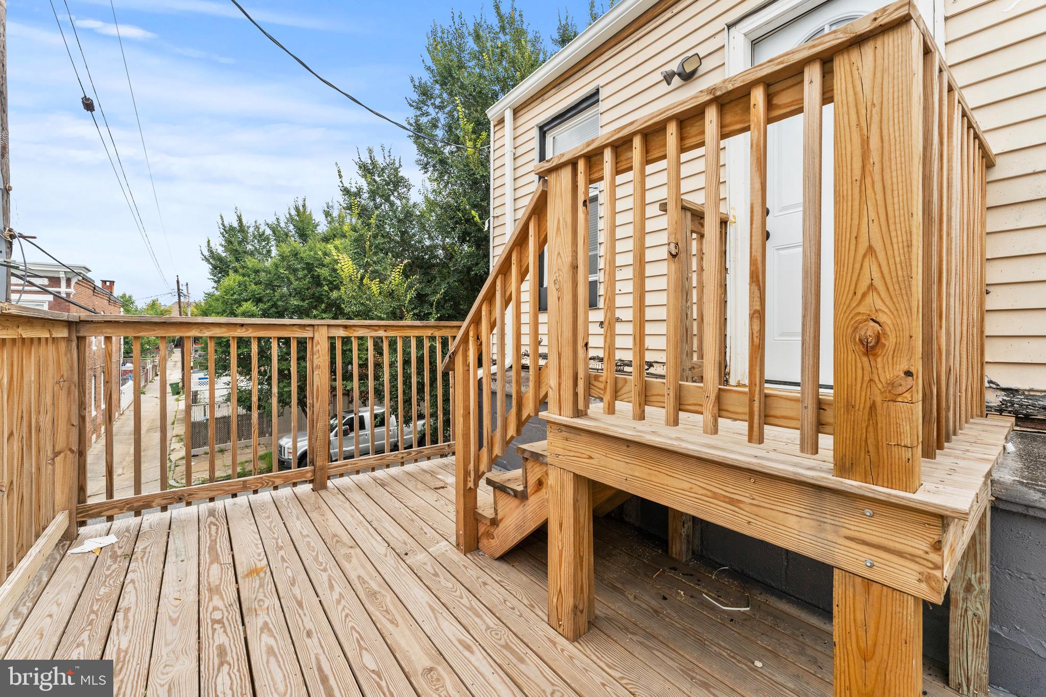 MCELDERRY PARK - Residential Income