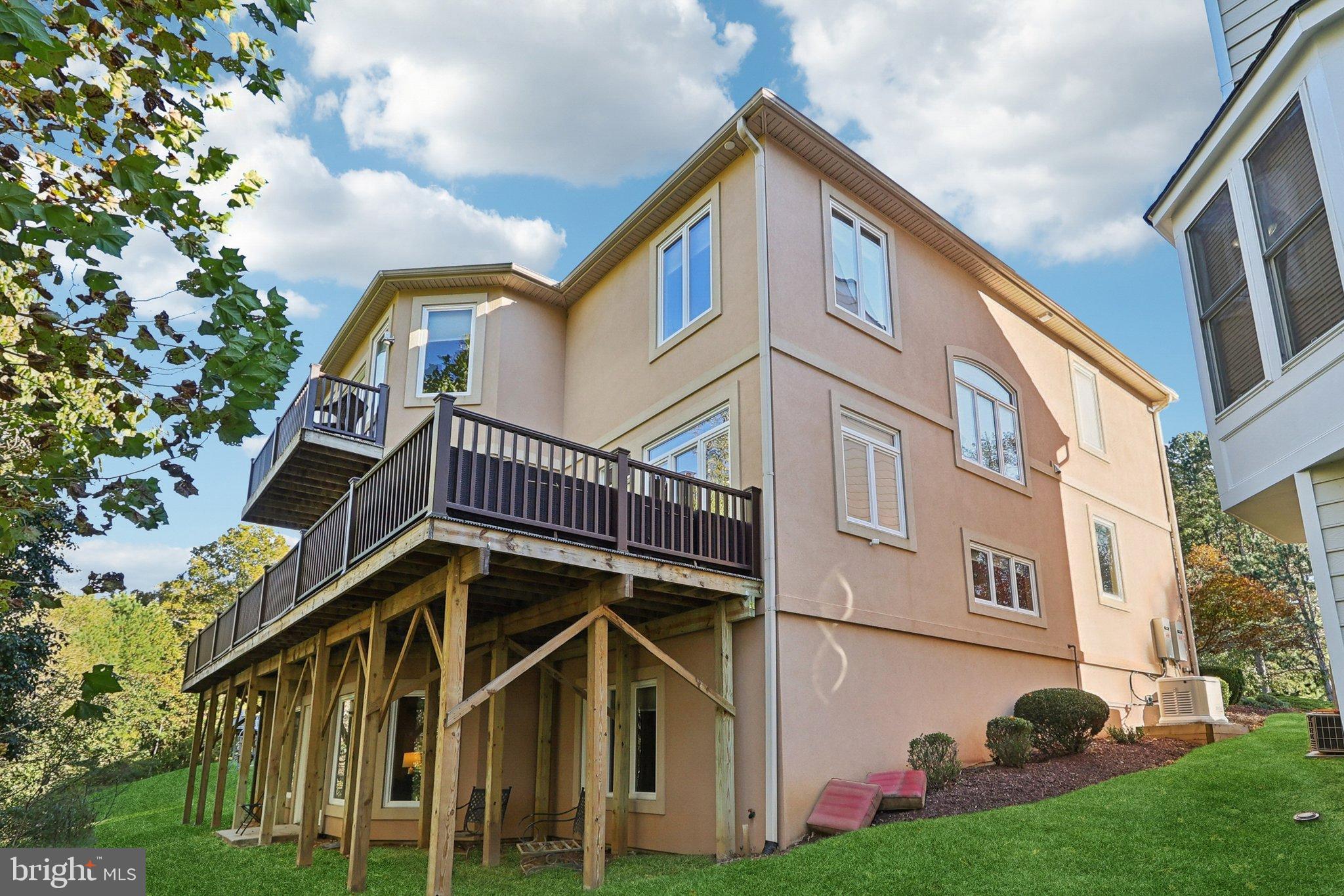 WOODMORE-RESUB-PLAT 5> - Residential