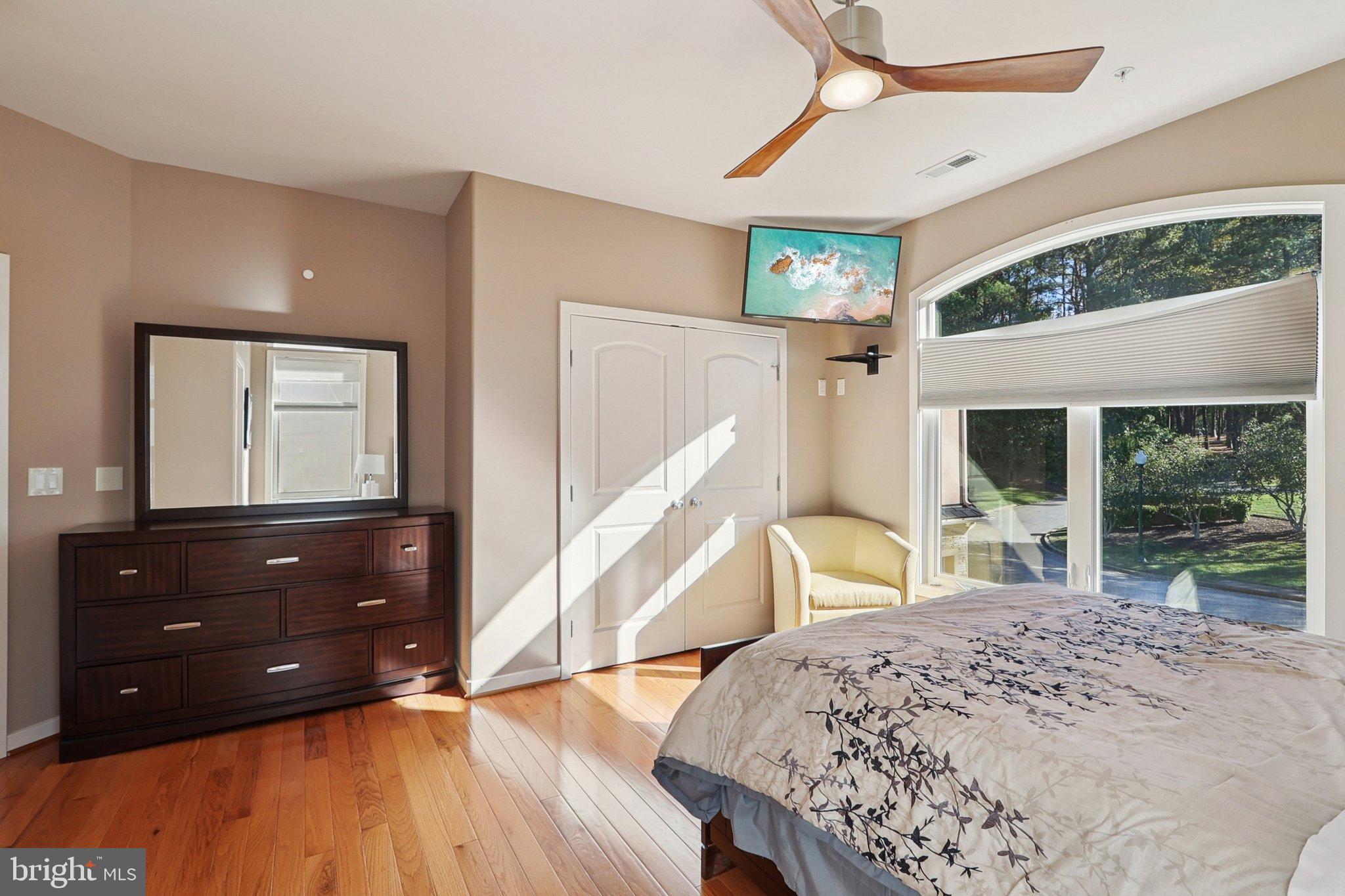 WOODMORE-RESUB-PLAT 5> - Residential